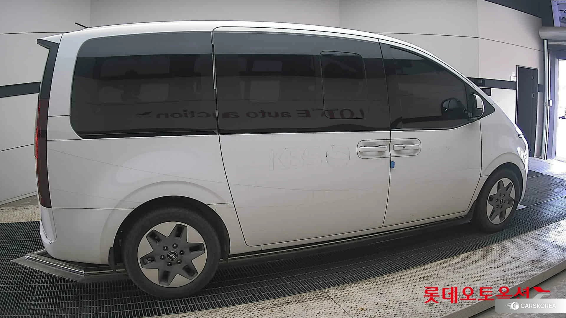 Hyundai Staria id 4504389 из Кореи 9