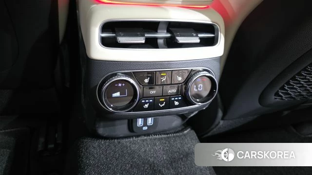 Genesis GV70 id 4603120 из Кореи 9