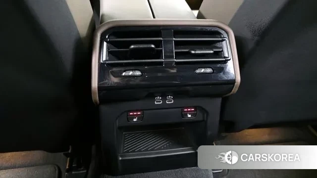 BMW 5 Series (G60) id 3437117 из Кореи 9