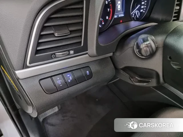 Hyundai Avante AD id 3024585 из Кореи 9