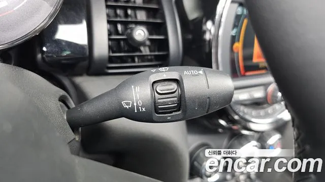 Mini Cooper Convertible id 2839033 из Кореи 9