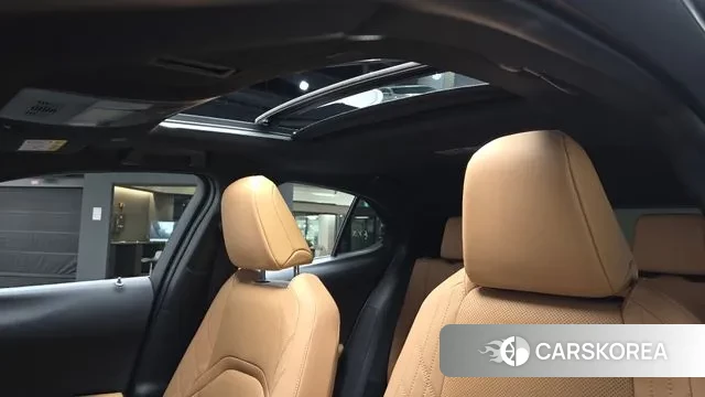 Lexus UX250h id 3492022 из Кореи 9