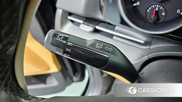 Kia Carnival 4th generation id 3219744 из Кореи 9