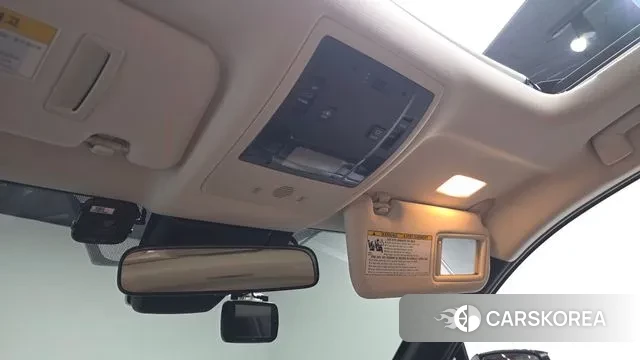 Lexus UX250h id 3748209 из Кореи 9