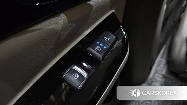 Kia Carnival 4th generation id 2348211 из Кореи 9