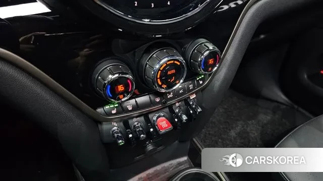 Mini Cooper S Countryman id 3002168 из Кореи 9