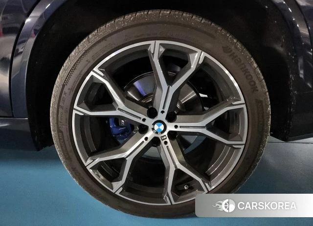 BMW X5 (G05) id 4354701 из Кореи 9