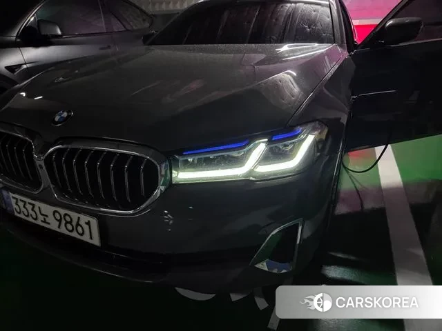 BMW 5 Series (G30) id 3504167 из Кореи 9