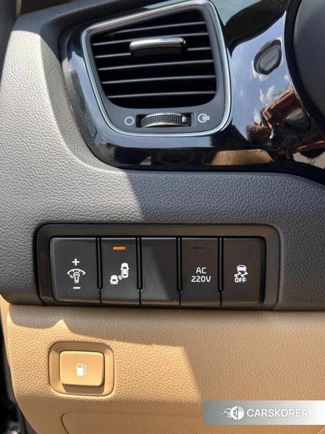 Kia All New Carnival id 4615461 из Кореи 9
