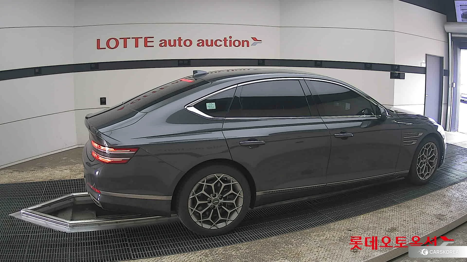 Hyundai G80 id 3875815 из Кореи 9