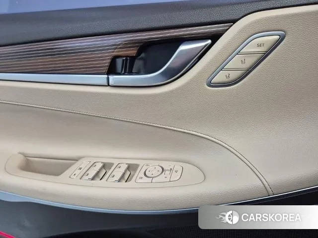 Hyundai Grandeur IG Hybrid id 3489961 из Кореи 9