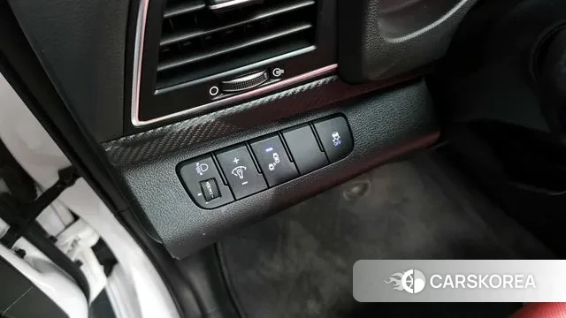 Hyundai Avante AD id 3123463 из Кореи 9