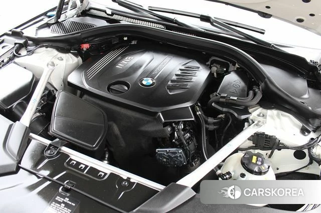 BMW 5 Series (G30) id 3889433 из Кореи 9