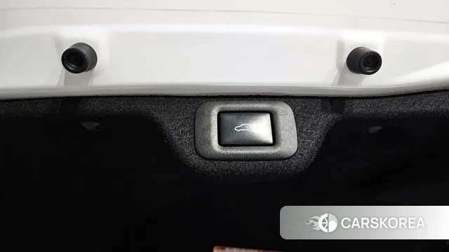 Toyota Crown Crossover id 3533354 из Кореи 9