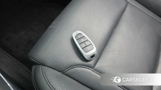 Hyundai The New Grandeur IG Hybrid id 4395760 из Кореи 9