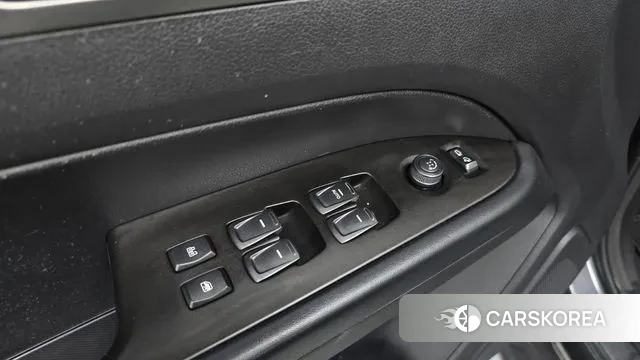 Ssangyong Rexton Sports id 3039416 из Кореи 9