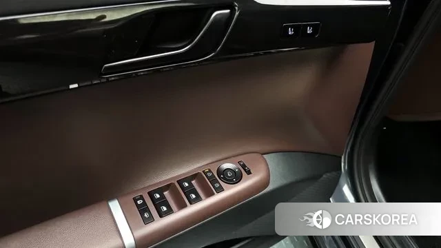 Hyundai Grandeur (GN7) id 2889424 из Кореи 9