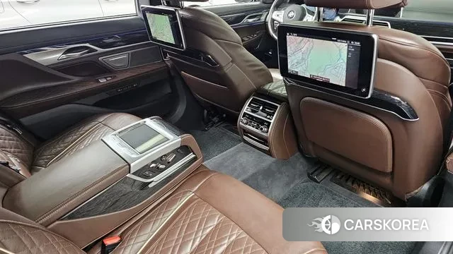 BMW 7 Series (G11) id 3373668 из Кореи 9