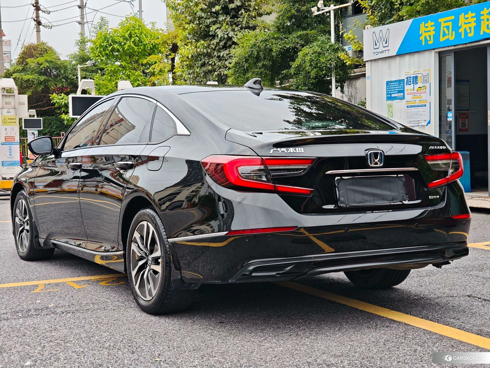 Honda Accord id 4512882 из Китая 9
