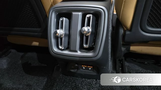 Volvo XC40 id 4672215 из Кореи 9