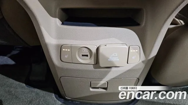 Kia The New Carnival id 2658858 из Кореи 9