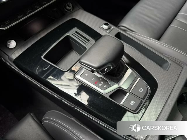 Audi Q5L id 4321135 из Китая 9