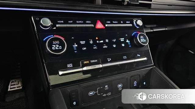 Hyundai Santa Fe (MX5) id 3841562 из Кореи 9