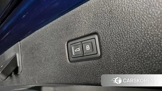 Audi Q8 (4M) id 3671379 из Кореи 9