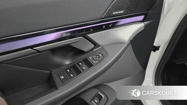 BMW 5 Series (G60) id 3850250 из Кореи 9