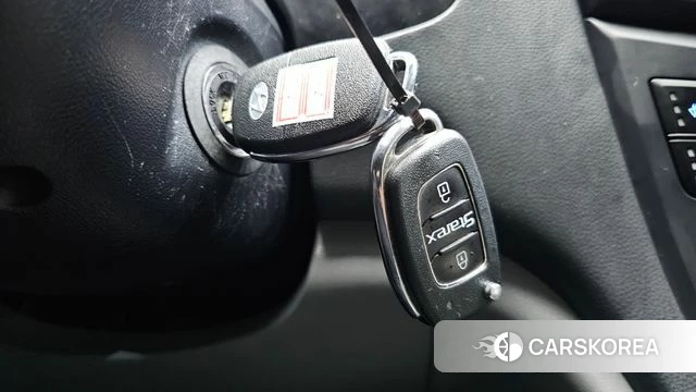 Hyundai The New Grand Starex id 4384548 из Кореи 9