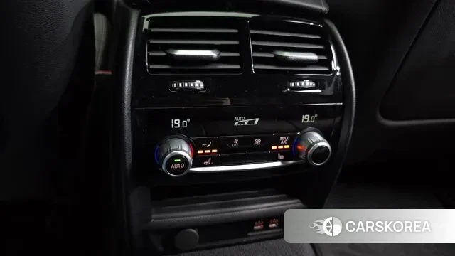 BMW 5 Series (G30) id 3042892 из Кореи 9