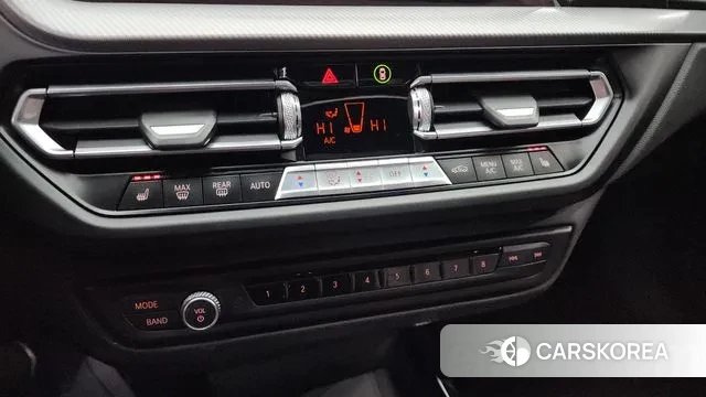 BMW 1 Series (F40) id 3367623 из Кореи 9