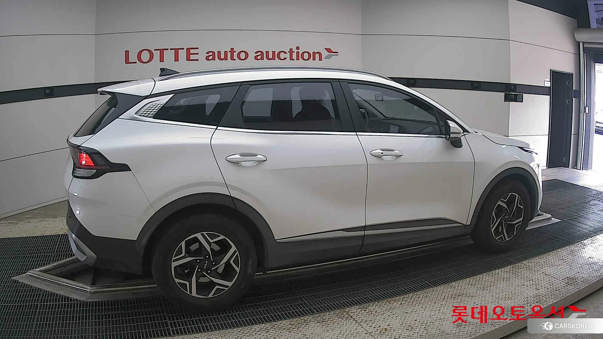 Kia Sportage id 4504344 из Кореи 9