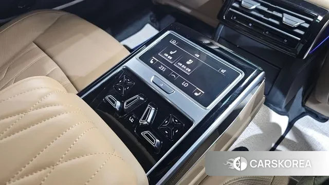 Audi A8 (D5) id 3713140 из Кореи 9