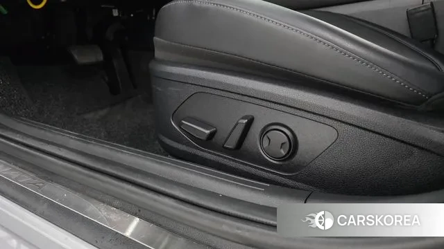 Hyundai Sonata (DN8) id 3696597 из Кореи 9