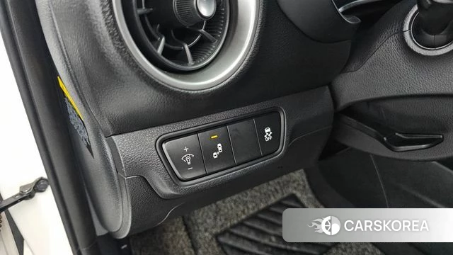Kia Come New K3 id 4384930 из Кореи 9