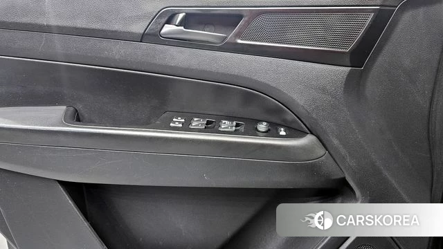 Ssangyong Rexton Sports id 3866660 из Кореи 9