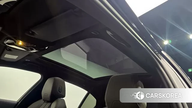 BMW 5 Series (G60) id 3523373 из Кореи 9