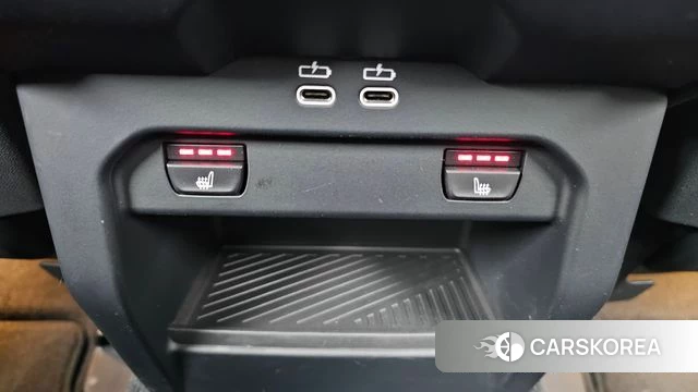 BMW 5 Series (G60) id 3793132 из Кореи 9