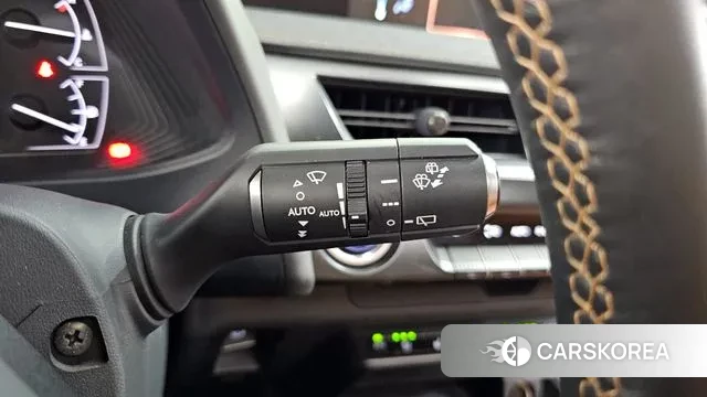 Lexus UX250h id 3055372 из Кореи 9