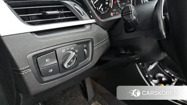 BMW X1 (F48) id 3360978 из Кореи 9