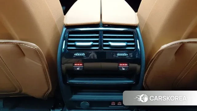 BMW 5 Series (G30) id 3348007 из Кореи 9