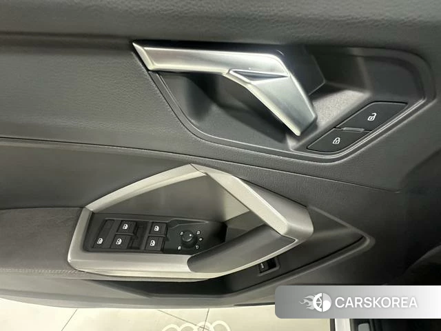 Audi Q3 id 4276382 из Китая 9