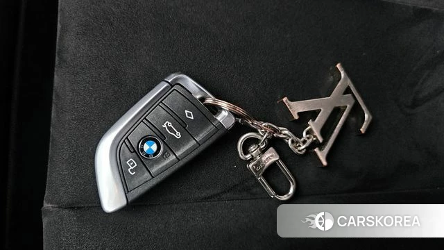 BMW 3 Series (G20) id 3828428 из Кореи 9