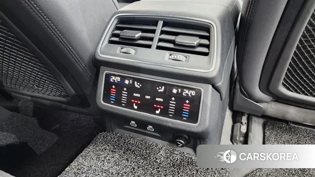 Audi A6 (C8) id 3639446 из Кореи 9