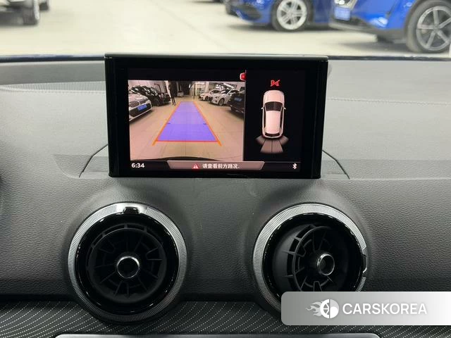 Audi Q2L id 4207421 из Китая 9