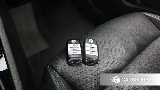 Kia Stonic id 4626521 из Кореи 9