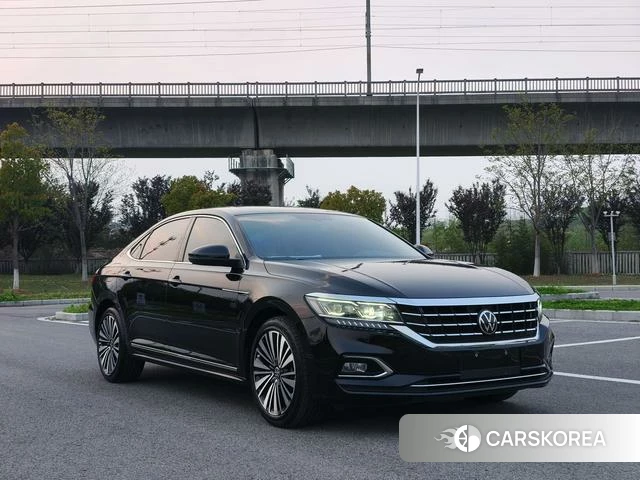 Volkswagen Passat id 4261235 из Китая 9
