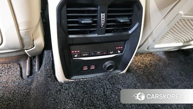 BMW 3 Series (G20) id 4573875 из Кореи 9