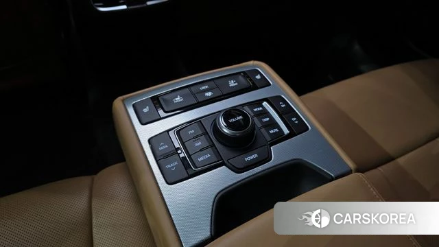 Genesis G80 id 4371944 из Кореи 9